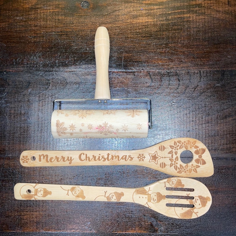 Christmas Bundle 2burned Wooden Spoons &‎ 1 Cookie Dough Snowflake Rolling Pin